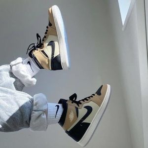 Meet your Posher, Lishan